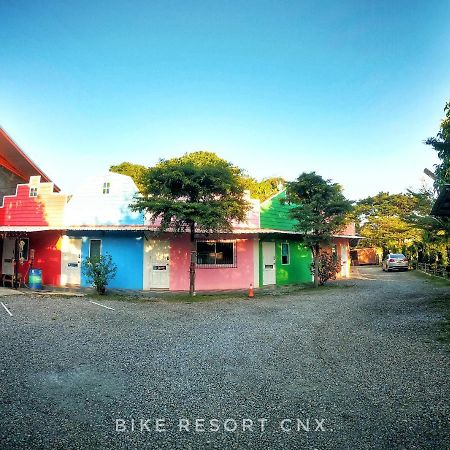 Bike Resort Chiangmai Чиангмай Экстерьер фото